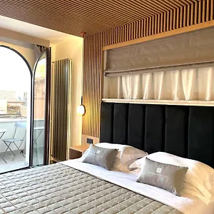 taormina-rooms.taorminaitalyhotels.com/
